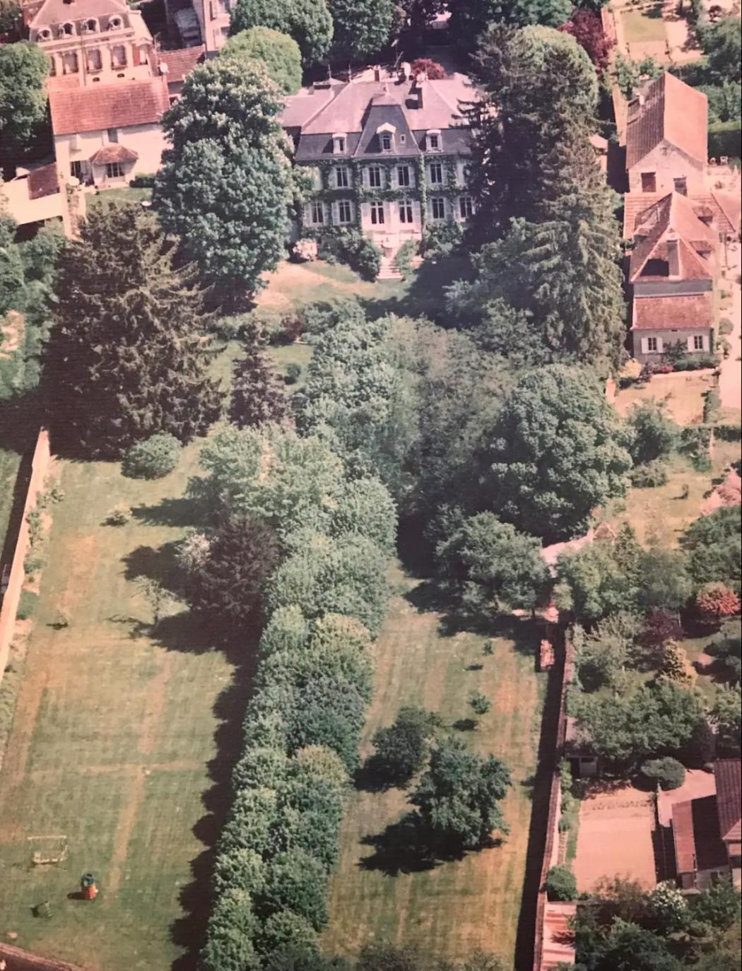 Le Val Clos, Appartement Dans Une Maison De Maitre 19E Tanlay Exterior foto