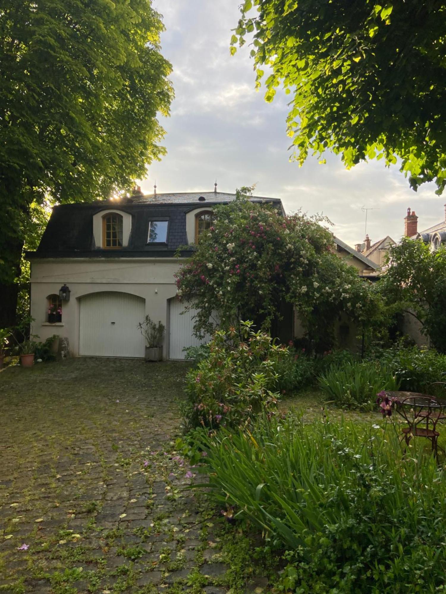 Le Val Clos, Appartement Dans Une Maison De Maitre 19E Tanlay Exterior foto